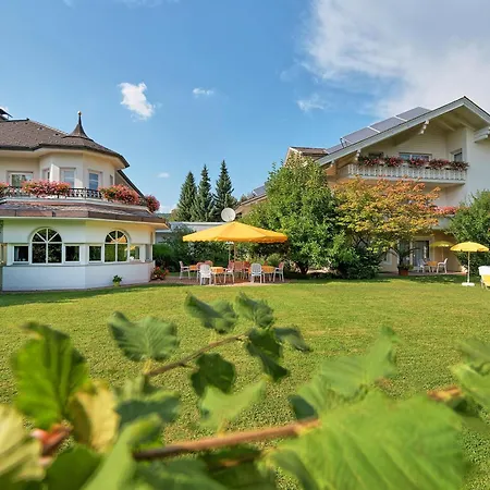 Gaestehaus Fertschey Отель