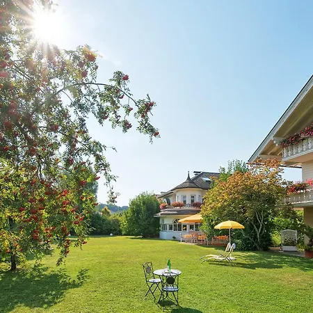 Gaestehaus Fertschey 3*