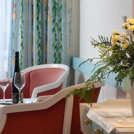 Gaestehaus Fertschey Hotell 3*