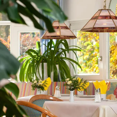 Отель Gaestehaus Fertschey Фельден-ам-Вёртер-Зе