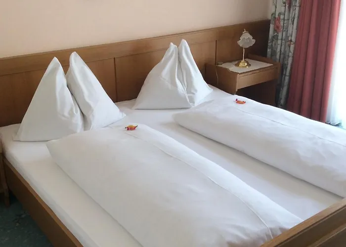 Gaestehaus Fertschey Hotel 3*